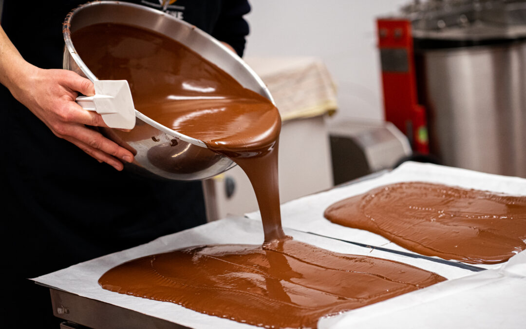 Zoom sur les étapes de fabrication du chocolat bean-to-bar